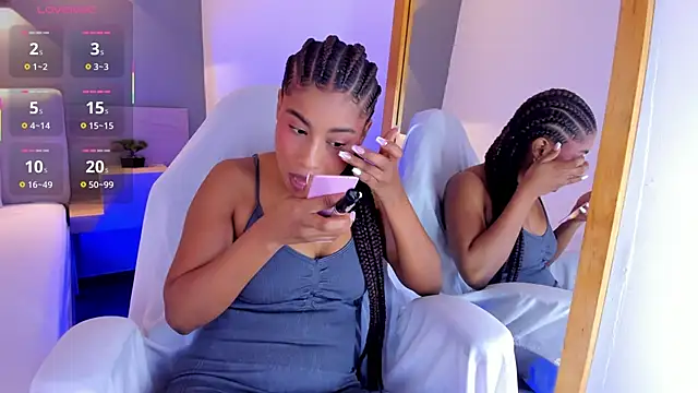 selena monroy online show from November 19, 12:16 pm