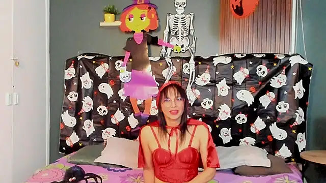 Lilithmuller  online show from October 1, 2:11 pm