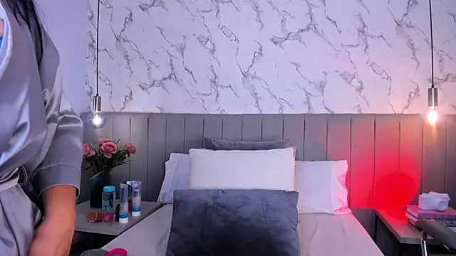 Amber Santana online show from October 15, 9:39 pm