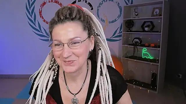 UmaSpace online show from December 21, 5:44 am