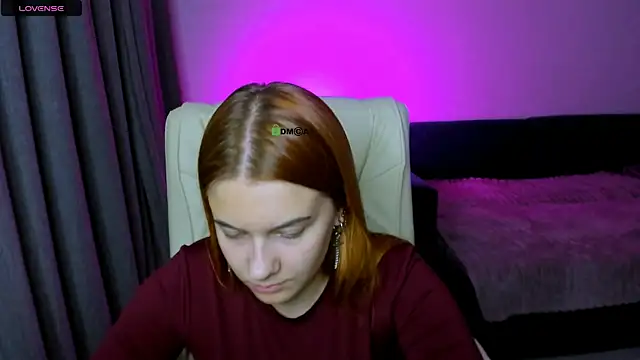 red  dizzy online show from September 23, 8:40 pm