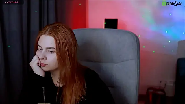 red  dizzy online show from April 21, 9:11 pm
