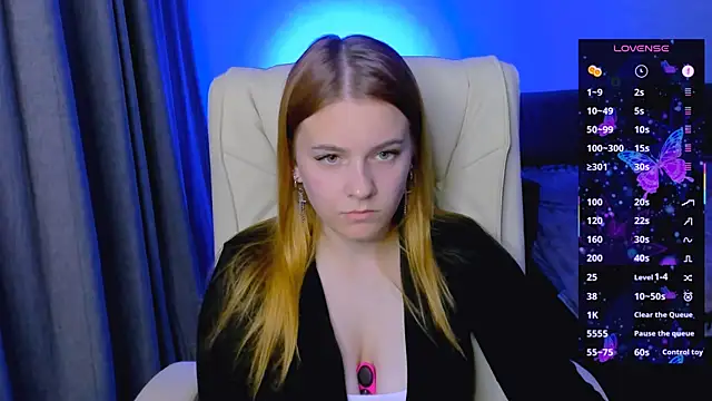 red  dizzy online show from October 2, 8:25 pm