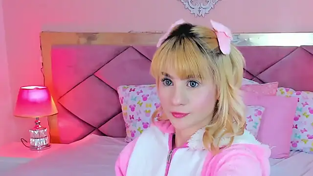 ChloeLaurentt online show from February 1, 4:11 am