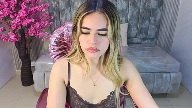 lilith4 s online show from November 12, 9:24 pm