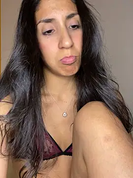 MaddyX   online show from October 5, 8:03 pm