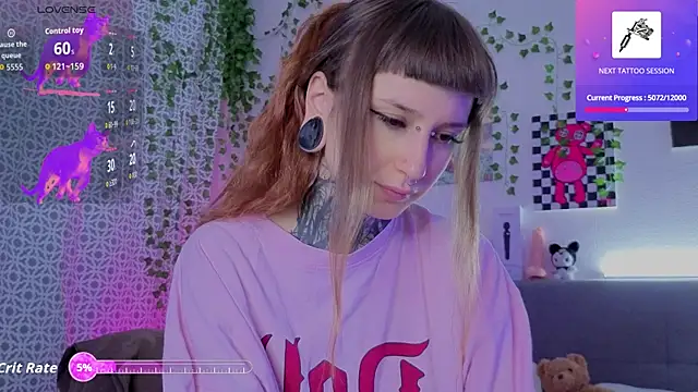 LilithPoison online show from June 27, 9:10 pm