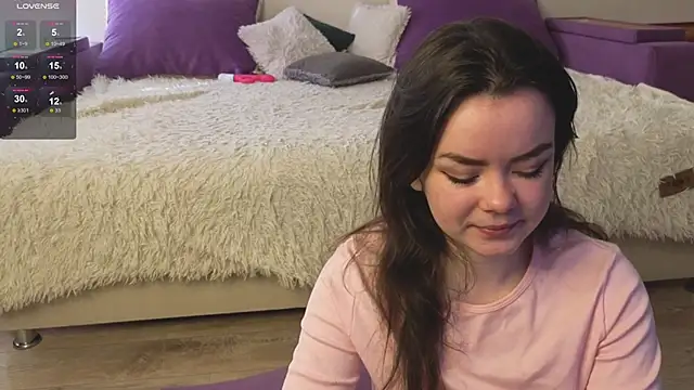 Gentle Ariel online show from April 11, 2:28 am