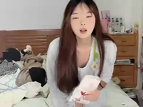 Akong11 online show from September 21, 4:27 pm