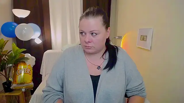 BritneyRaine online show from September 20, 6:12 am