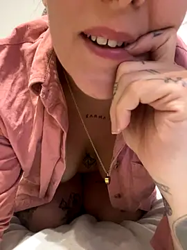 anonyme hot47 online show from November 25, 8:53 pm