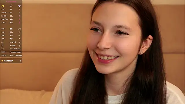 GabrielleLynchard online show from September 27, 7:21 pm