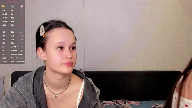 GabrielleLynchard online show from September 30, 6:57 pm