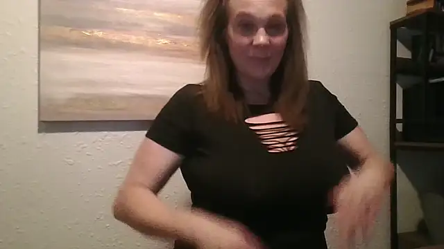 Ariasweetaspie online show from April 21, 1:40 pm