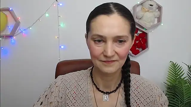 TayaFinch online show from March 17, 1:26 pm