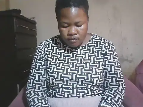 Bustyass93 online show from September 28, 1:38 pm