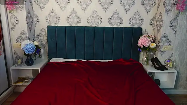 LilyannRosse online show from March 28, 8:36 am