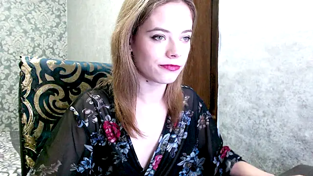 Kate  Loves online show from October 9, 7:07 pm