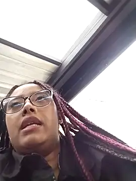 Ebony-Goddess19 online show from November 5, 10:15 pm