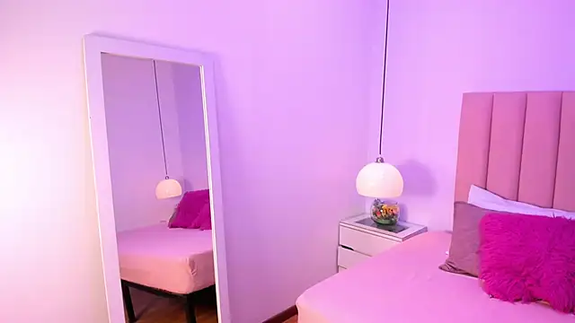 Amy Ferreira online show from October 21, 2:59 am