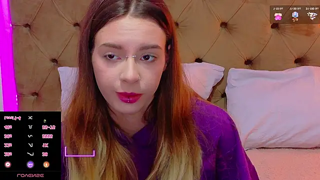 CoraVex online show from March 31, 3:39 am