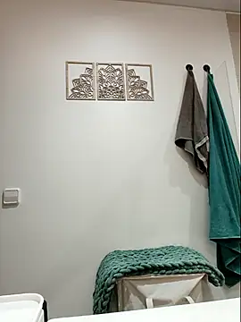 bichota85 online show from April 6, 9:54 am