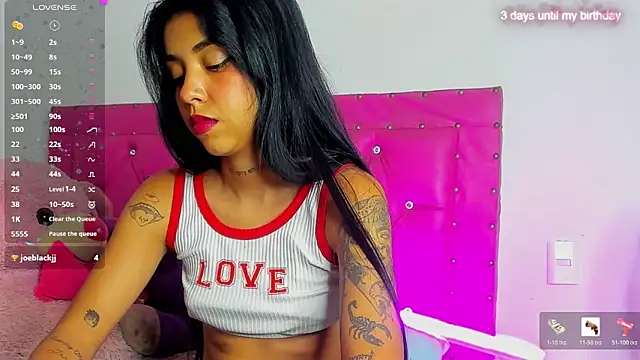 dahiiangomezz online show from June 16, 11:17 pm