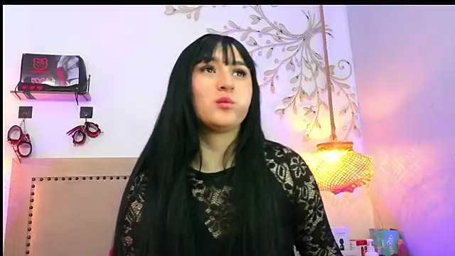 Daphnee-x online show from November 27, 12:30 pm