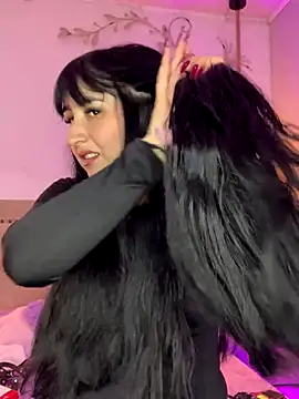 Daphnee-x online show from December 18, 11:15 am