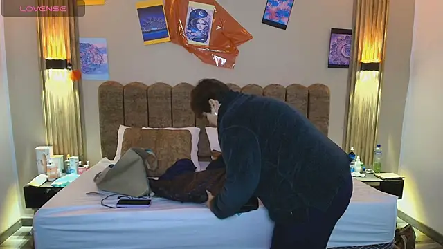 Sasharosee2 online show from October 6, 12:00 pm