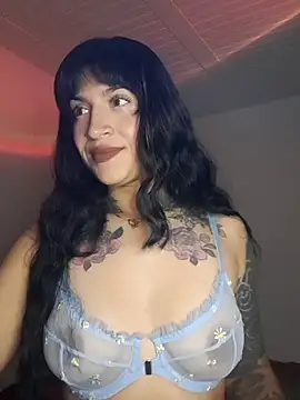 gabii hardy online show from March 29, 10:25 am