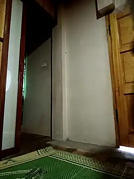 tulipsexy online show from October 4, 8:20 am