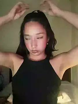 Vale stone  online show from October 25, 4:09 am