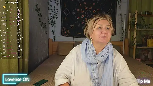 Marta Wils online show from October 16, 4:37 am