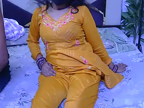 Lovelyy-couple online show from September 23, 5:44 pm