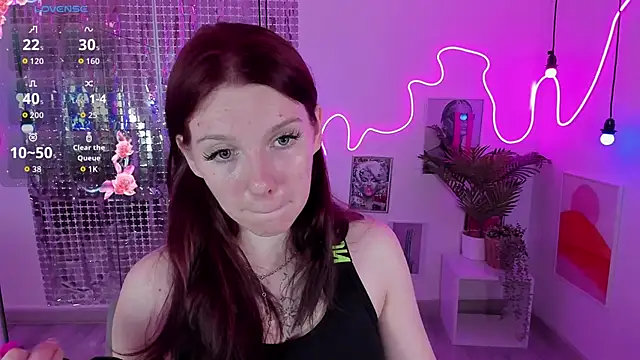 Layla Glam online show from October 10, 1:38 pm