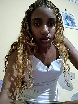 Barbiefox24 online show from May 19, 4:30 am