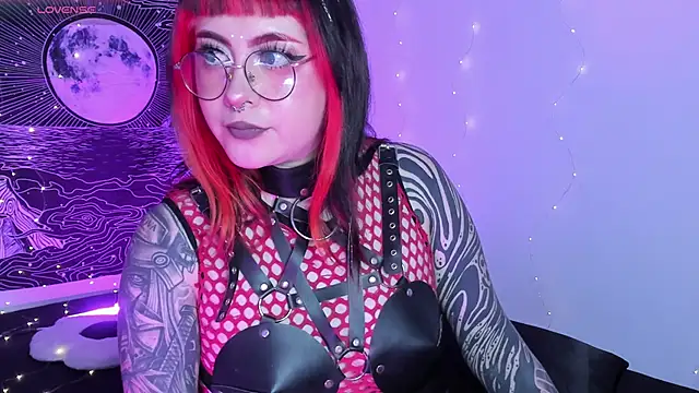 Hallucigenia  online show from December 5, 4:08 pm