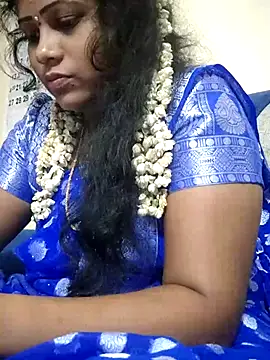 sweetqueen143 online show from October 6, 6:23 pm