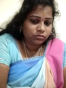 sweetqueen143 online show from October 16, 5:15 pm