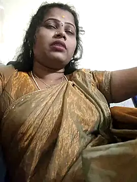 sweetqueen143 online show from October 13, 4:31 pm