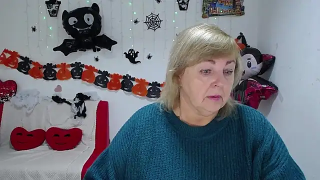 MilenaWedxy online show from October 23, 5:02 am