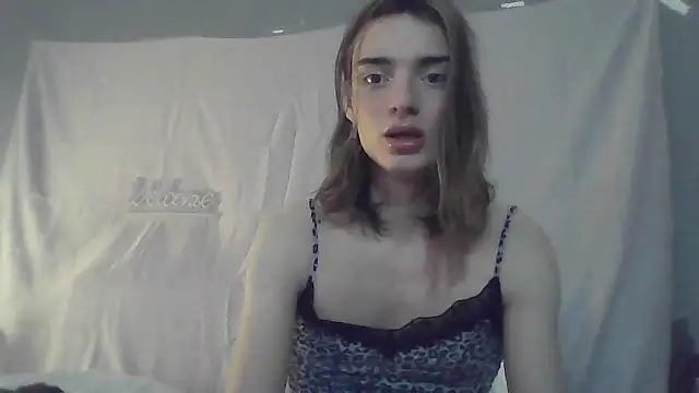 Luna Samosienko online show from November 16, 4:18 pm