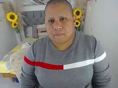 hotlesby valery online show from November 11, 12:13 pm