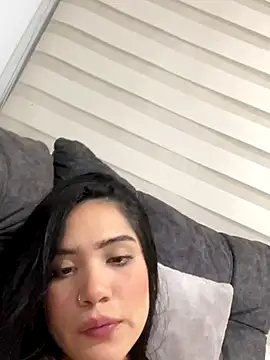 liahouses online show from September 24, 4:22 am