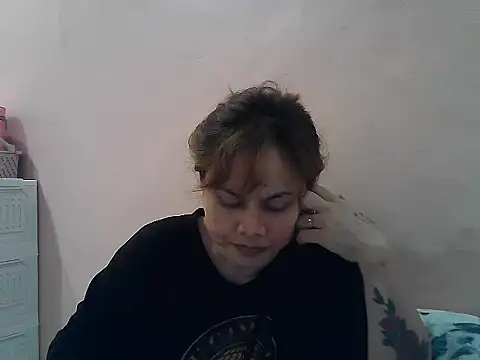 Amarrahlyn online show from July 6, 8:30 am