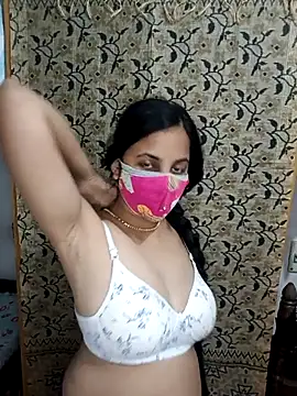 Preethi001 online show from July 12, 6:53 pm