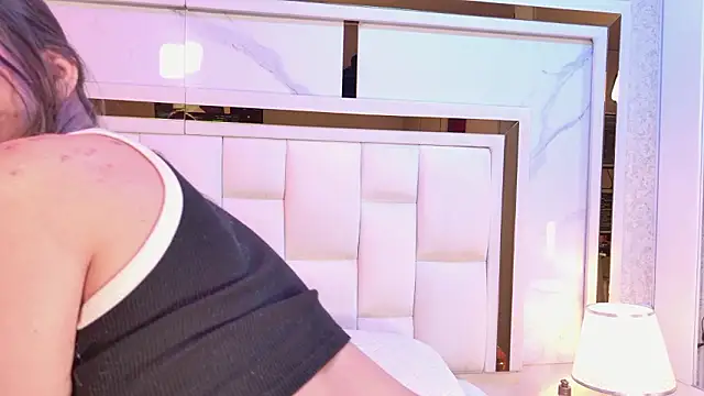 samanthaa sm online show from March 4, 11:50 am