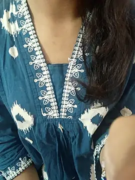 anayahotty online show from October 18, 4:53 pm