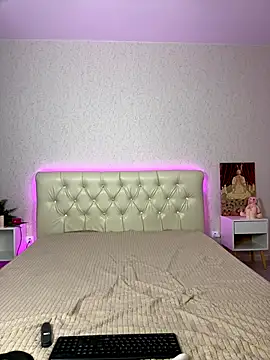 EllaCanny online show from November 11, 5:58 am